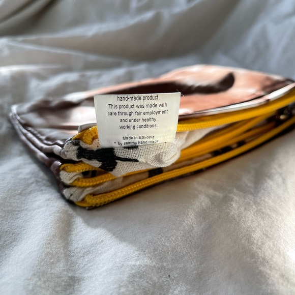 SAMMY ETHIOPIA Handmade Small Bag / Wallet - Picture 6 of 10